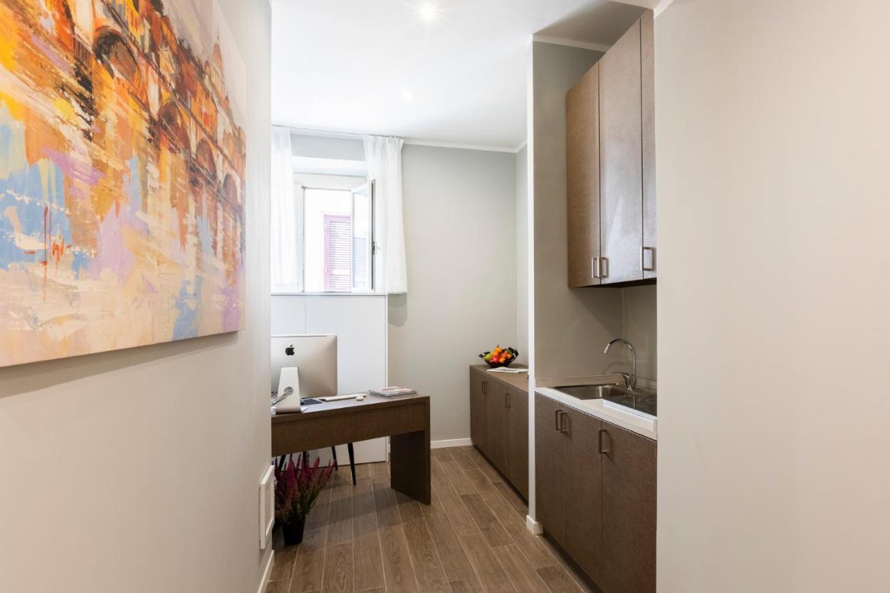 Giubbonari Suites Řím Exteriér fotografie