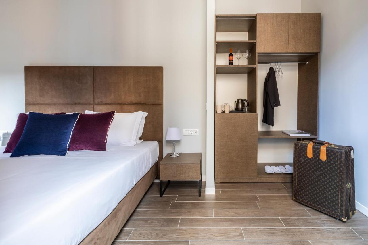 Giubbonari Suites Řím Exteriér fotografie