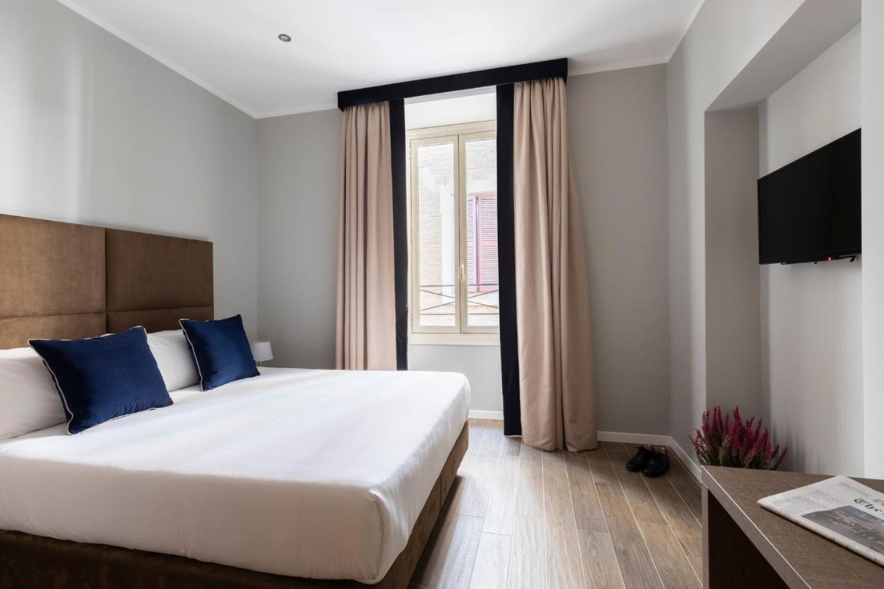 Giubbonari Suites Řím Exteriér fotografie
