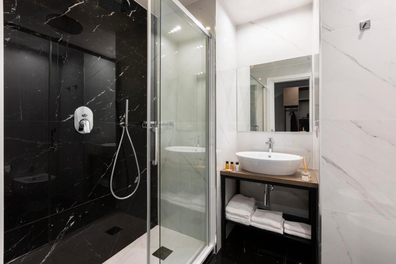 Giubbonari Suites Řím Exteriér fotografie